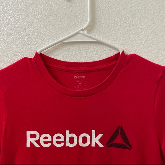 Reebok graphic t shirt red xs - Picture 2 of 4